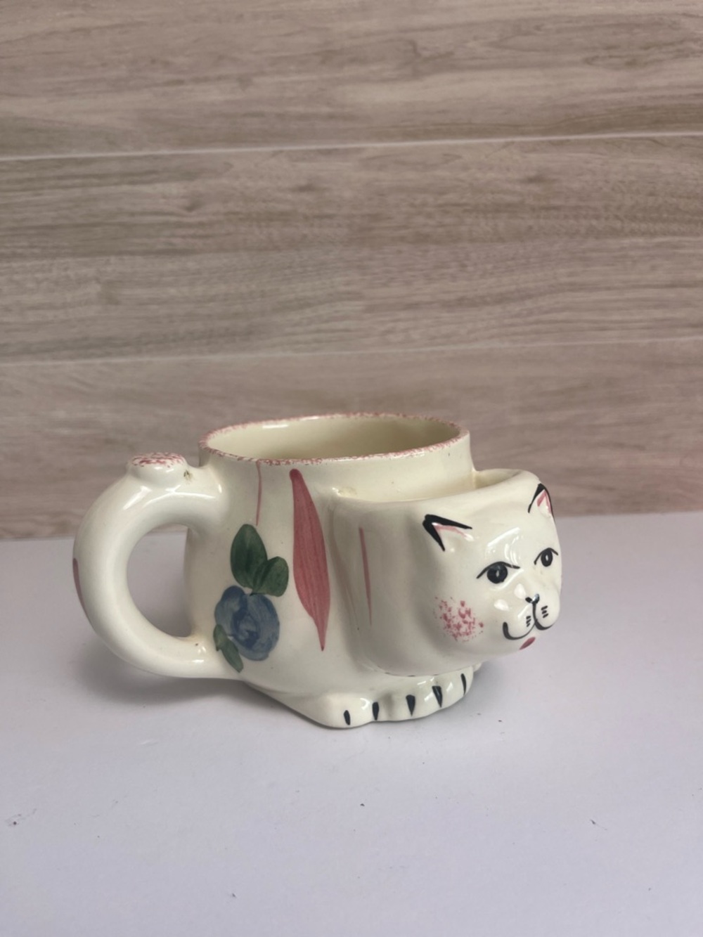 Cat Tea Cup Mug Potbelly Bag
Holder Hand Painted USA Vintage
Kitty